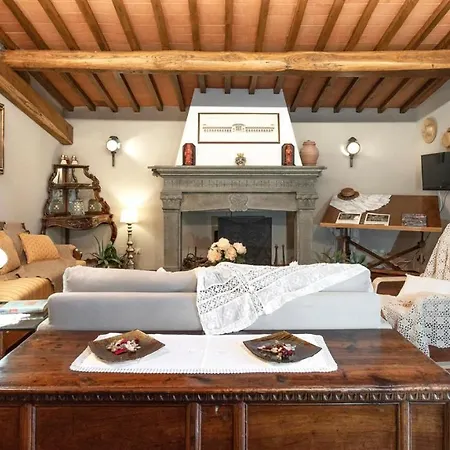 Romantic House On T Hills Монтекатіні-Терме